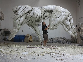 dylan lewis monumental fragment