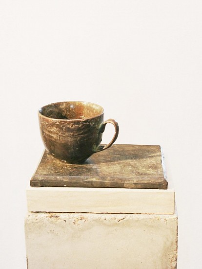 GUY DU TOIT, TEACUP 1
2011