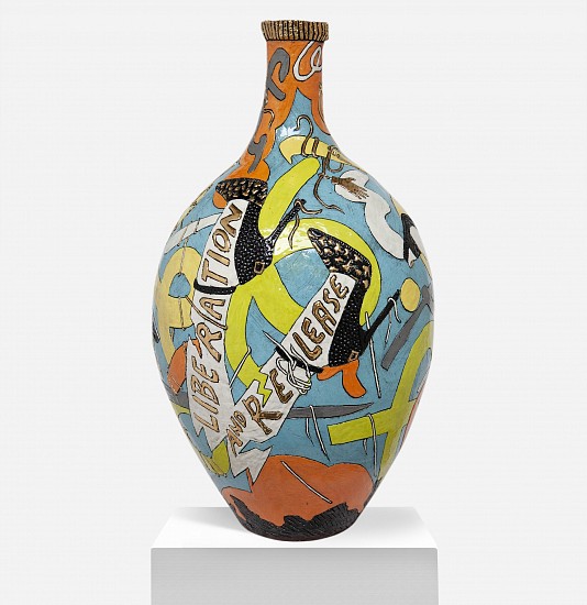 LUCINDA MUDGE, LIBERATION AND RELEASE
2021, CERAMIC WITH GOLD LUSTRE