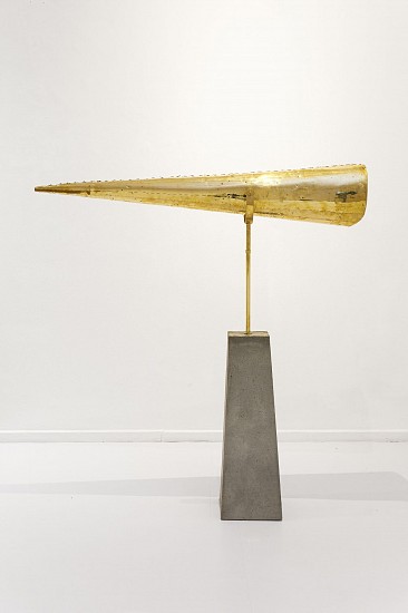 DIANA VIVES, THROAT TO THE STARS
2023, BRASS AND CONCRETE